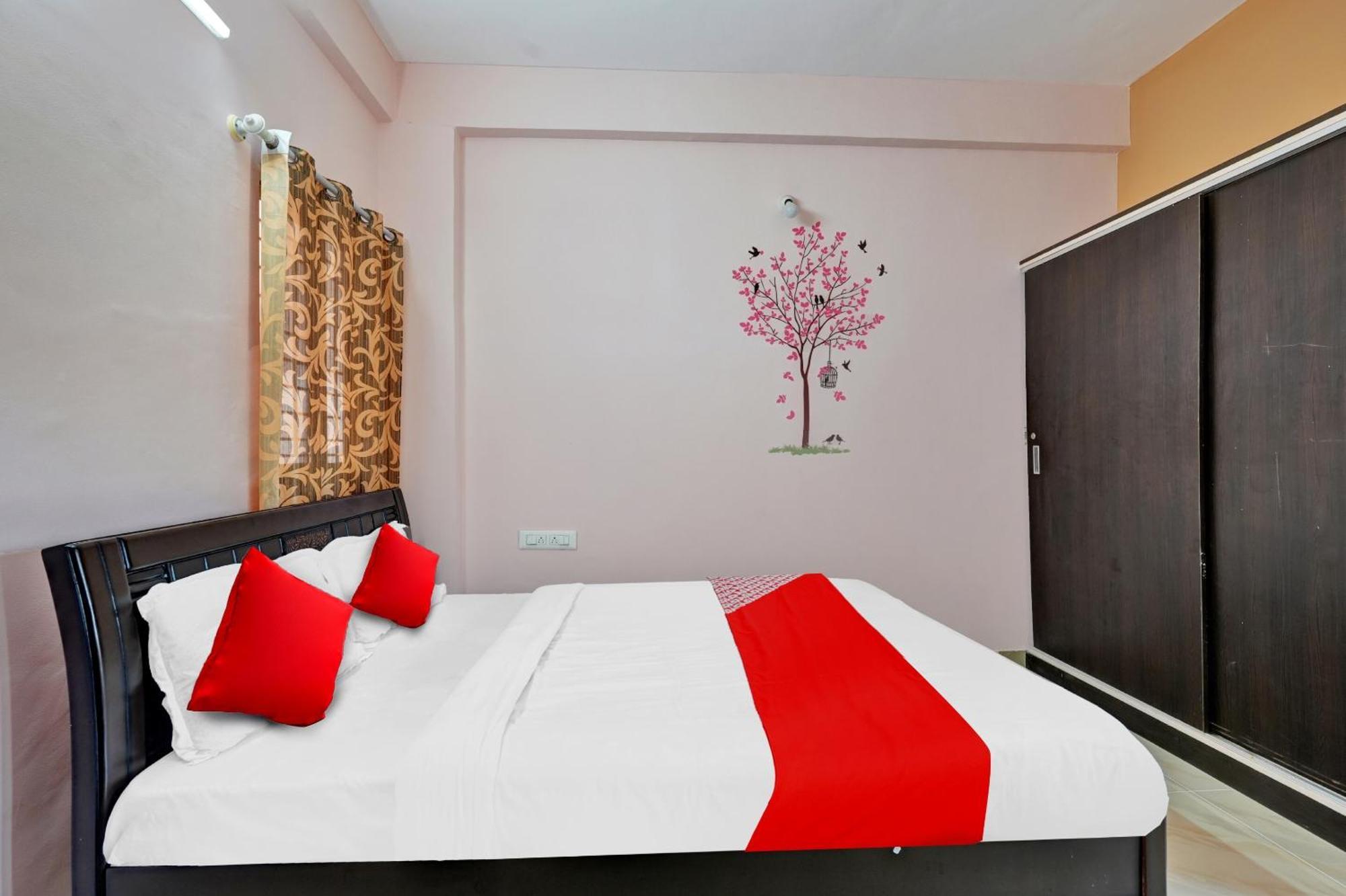 Spot On Sanjay Lodge Yelahanka Ngoại thất bức ảnh